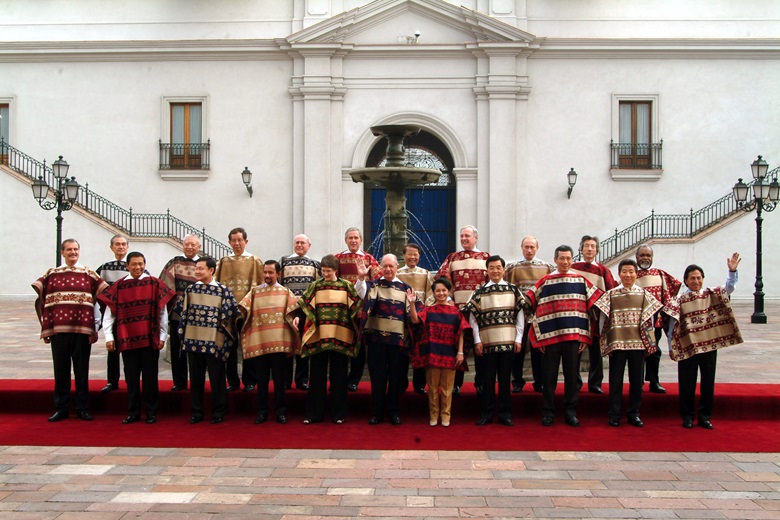 Downloads of the Official Leaders' Photograph are available here.