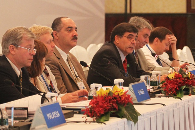 Russia responds to expert review of its progress in meeting Bogor Goals 