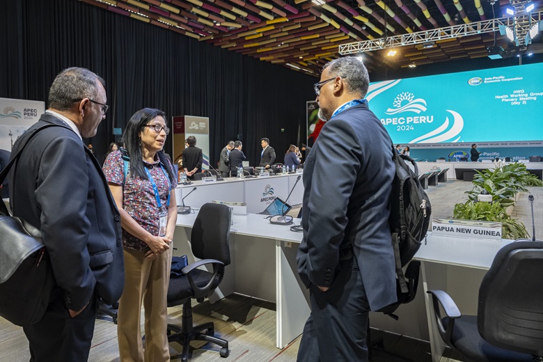 53558840935_a5d96b4173_k